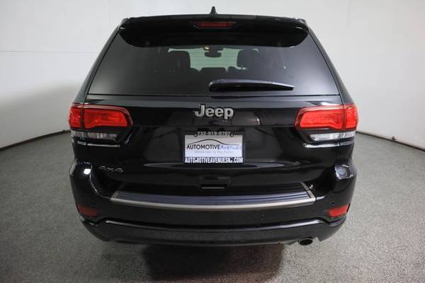 2017 Jeep Grand Cherokee, Diamond Black Crystal Pearlcoat - cars &... for sale in Wall, NJ – photo 4