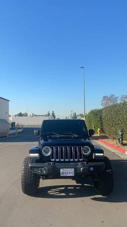 2018 Jeep Wrangler Sahara 4x4 - cars & trucks - by owner - vehicle... for sale in La Mirada, CA – photo 7