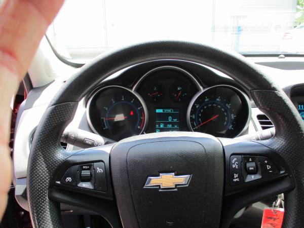 2013 Chevrolet Cruze - - by dealer - vehicle for sale in Columbus, OH – photo 6