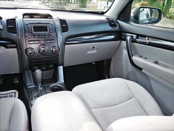 2011 Kia Sorento AWD 4dr V6 LX (COMES WITH 3MON-3K MILES WARRANTY) for sale in Gladstone, OR – photo 19