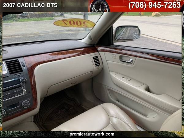 2007 CADILLAC DTS - cars & trucks - by dealer - vehicle automotive... for sale in Alsip, IL – photo 17