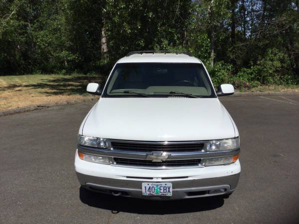 2001 Chevy Tahoe 4x4 for sale in Grants Pass, OR – photo 2