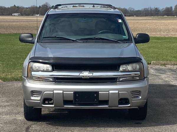 2004 Chevrolet Trailblazer LS 4X4 Southern Truck No Rust! Only 5450 for sale in Chesterfield Indiana, IN – photo 4