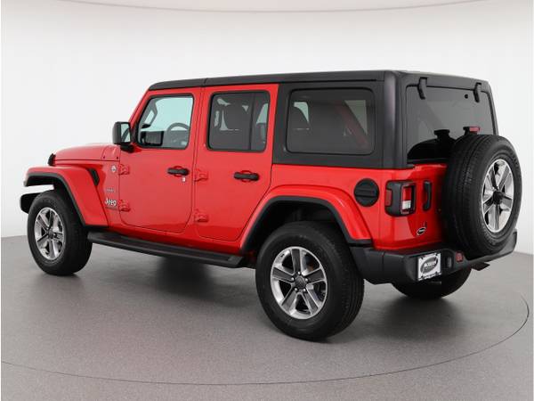 2020 Jeep Wrangler Unlimited Unlimited Sahara - - by for sale in Tyngsboro, MA – photo 11