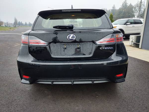 2015 Lexus CT 200h 5dr Sdn Hybrid with Body-Colored Door Handles -... for sale in Saint Benedict, OR – photo 3