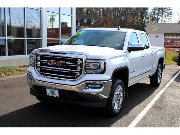 2017 GMC Sierra 1500 4WD CREW CAB ZLT Z71 LOADED !!! ALL THE OPTIONS... for sale in Salem, CT – photo 2