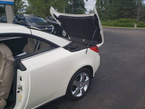 White Diamond 2009 Pontiac G6 GT Convertible Only 31, 000 Miles! for sale in Bad Axe, MI – photo 4