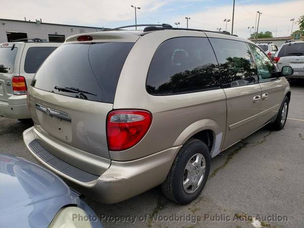 2004 Chrysler Town & Country 4dr LX FWD Gold for sale in Woodbridge, District Of Columbia – photo 7