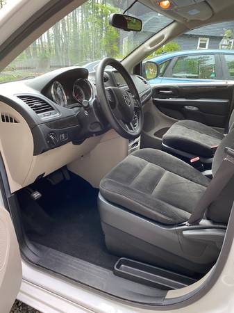 2018 Doge Grand Caravan for sale in Amherst, NH – photo 5