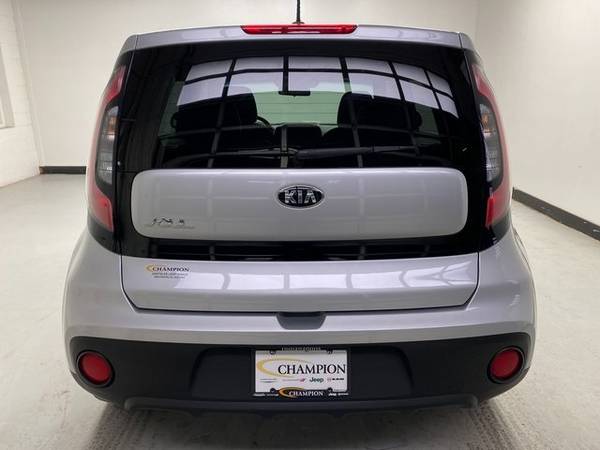 2017 Kia Soul FWD 4D Hatchback/Hatchback Base - - by for sale in Indianapolis, IN – photo 5