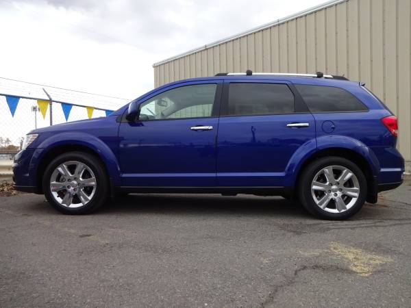 2012 DODGE JOURNEY R/T AWD V6 W/ 3RD ROW SEAT, NAGIVATION, AND... for sale in Union Gap, WA – photo 3