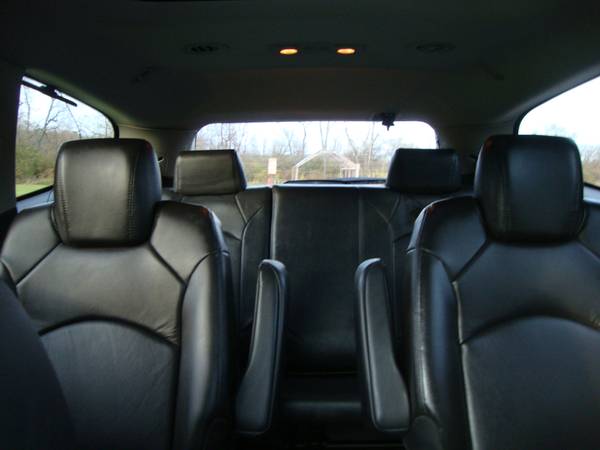 2010 CHEVROLET TRAVERSE - cars & trucks - by dealer - vehicle... for sale in Mansfield, OH – photo 13