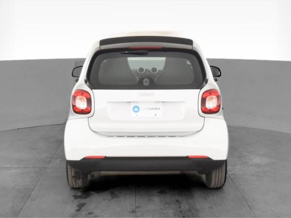 2017 smart fortwo Pure Hatchback Coupe 2D coupe White - FINANCE... for sale in South El Monte, CA – photo 9