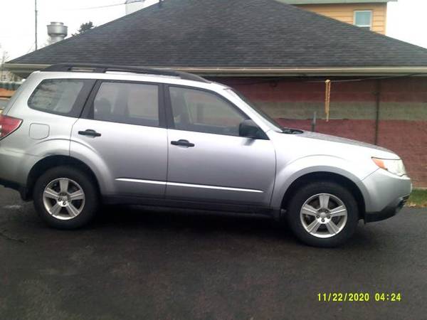 2012 Subaru Forester 4dr Man 2.5X - cars & trucks - by dealer -... for sale in WEBSTER, NY – photo 4