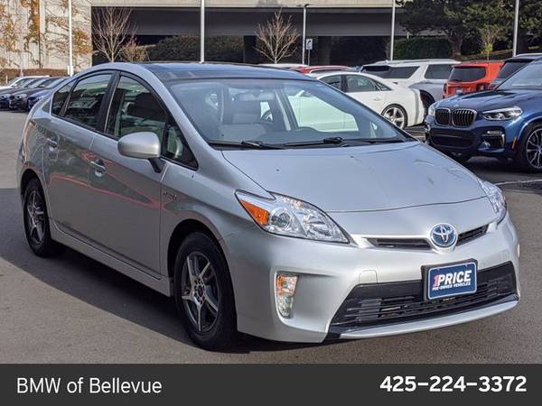 2013 Toyota Prius Two SKU:D5599174 Hatchback - cars & trucks - by... for sale in Bellevue, WA – photo 3