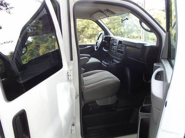 2011 Chevrolet Express Passenger LT 3500 3dr Extended Passenger Van... for sale in Riverbank, CA – photo 8