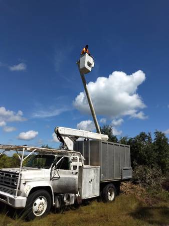 1980 BOOM Truck 4 Tree Service - cars & trucks - by owner - vehicle... for sale in Fort Myers, FL – photo 2