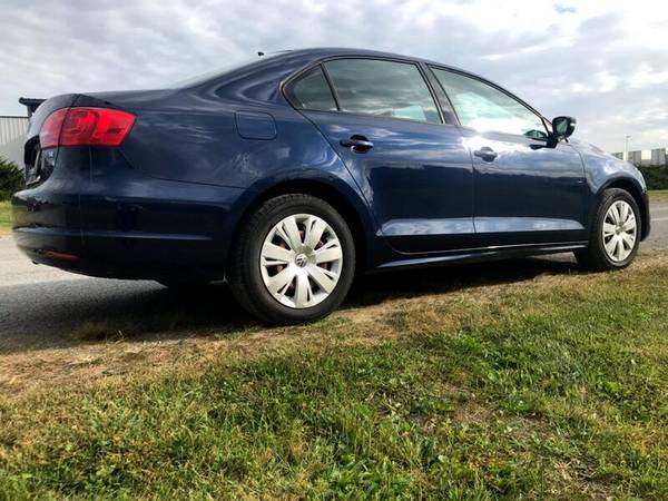 2014 Volkswagen Jetta SE - cars & trucks - by dealer - vehicle... for sale in Shippensburg, PA – photo 8