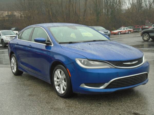 2015 Chrysler 200 4dr Sdn Limited FWD - - by dealer for sale in York, PA – photo 3
