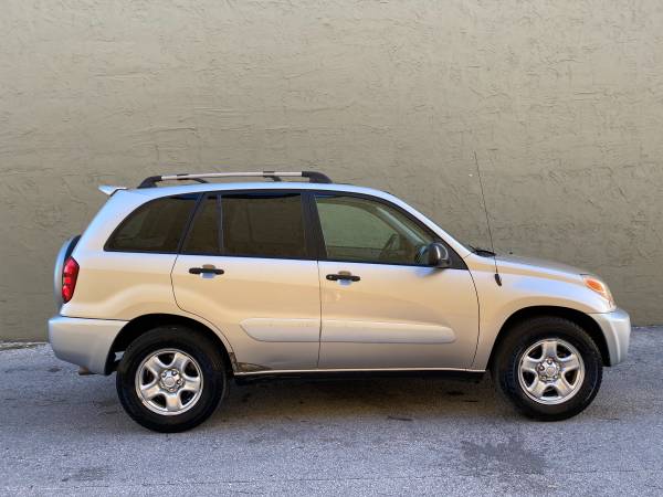 2005 Toyota Rav4 LIKE NEW IN AND OUT for sale in Hialeah, FL – photo 8