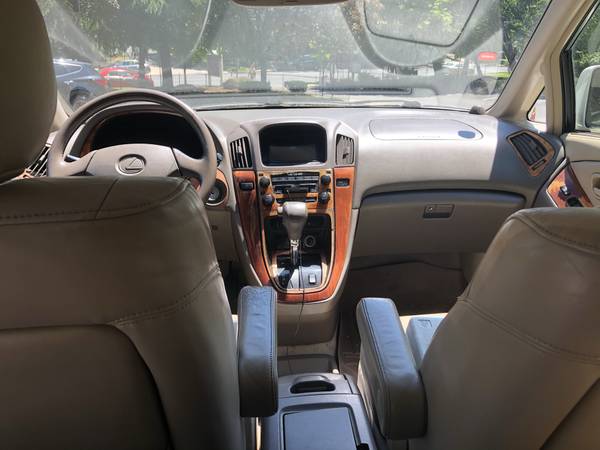 1999 Lexus RX300 AWD Leather Sunroof Good Condition for sale in Silver Spring, District Of Columbia – photo 5