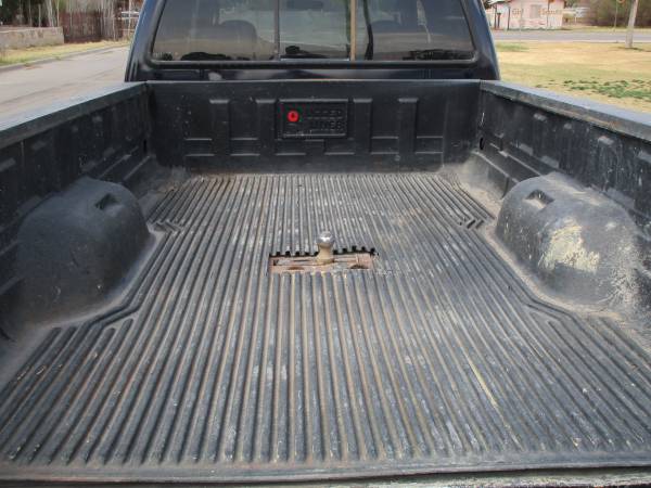 2005 FORD F350 CREW CAB DIESEL DUALLY W/ GOOSE NECK HITCH! REDUCED! for sale in El Paso, NM – photo 20