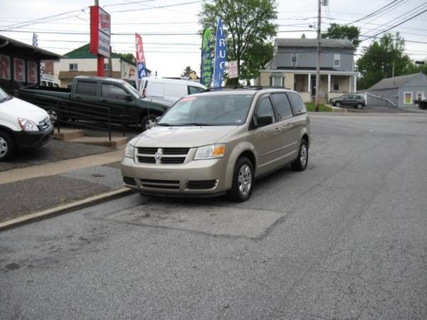 2009 Dodge Grand Caravan SE - Ask About Our Special Pricing! - cars for sale in Prospect Park, PA – photo 2