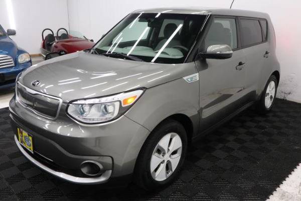 2016 Kia Soul EV Base - cars & trucks - by dealer - vehicle... for sale in CHANTILLY, District Of Columbia – photo 10