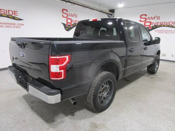 2018 FORD F150 XLT CREW CAB 4X4 - - by dealer for sale in Des Moines, IA – photo 4
