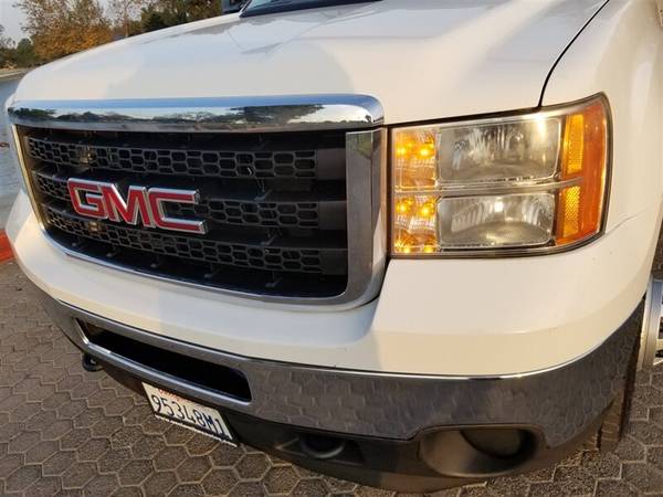 2013 GMC 3500 flat bed with heavy duty ladder rack,12 foot bed , -... for sale in Santa Ana, CA – photo 9