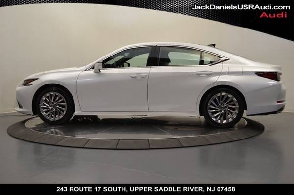 2019 Lexus ES 350 for sale in Upper Saddle River, NY – photo 4