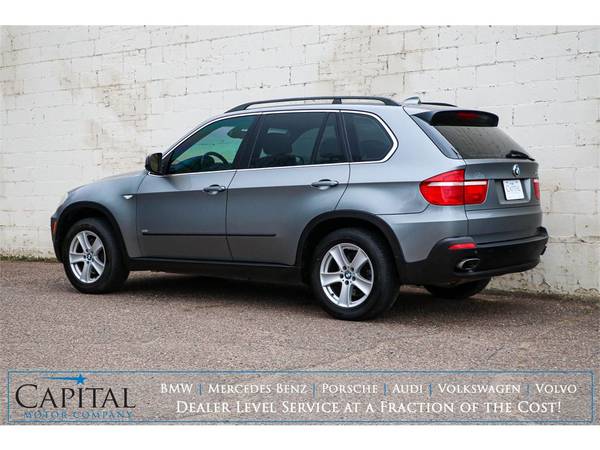BMW X5 xDrive 4WD w/Big Panoramic Moonroof, NAV and 3rd Row! - cars for sale in Eau Claire, WI – photo 3