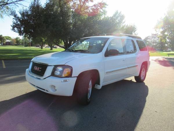 2002 GMC Envoy XL SLT 4WD 4dr SUV - cars & trucks - by dealer -... for sale in Bloomington, IL – photo 5