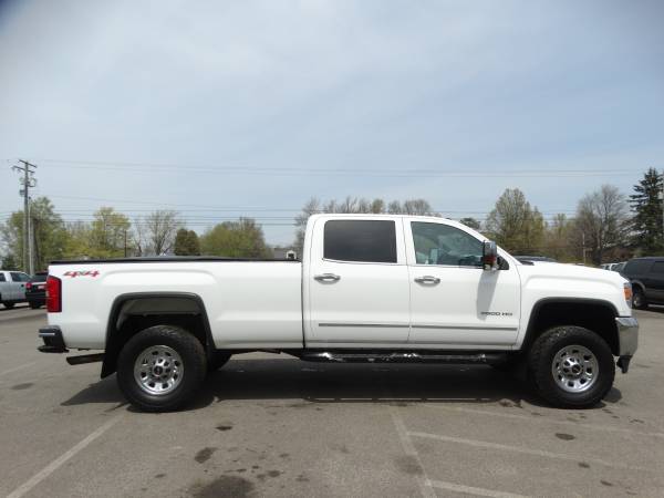 2015 GMC Sierra 2500HD 6 0L V8 Crew Cab 4x4 Long Bed Must See! for sale in Medina, OH – photo 5