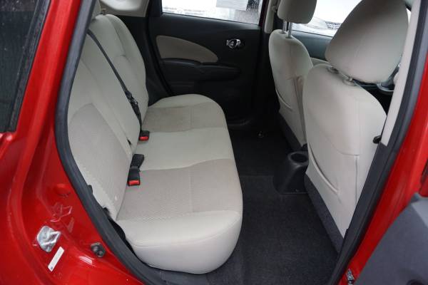 ☾ 2014 Nissan Versa Note SV Hatchback ▶ Low Miles ▶ Great MPG! for sale in Eugene, OR – photo 13