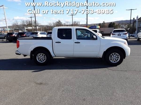 2019 NISSAN FRONTIER Crew Cab 4wd - cars & trucks - by dealer -... for sale in Ephrata, PA – photo 4