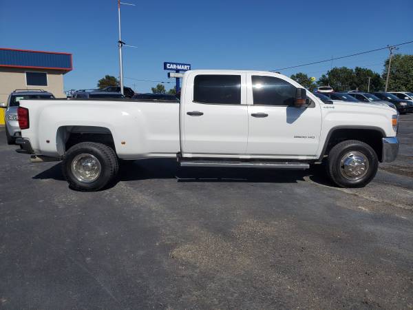 2016 GMC Sierra 3500 HD Crew Cab 4WD Pickup 4D 6 1/2 ft Trades Welcome for sale in Harrisonville, KS – photo 2