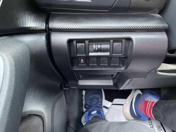 2019 Subaru impreza AWD whi/beige 33K miles Clean title Paidd off for sale in Baldwin, NY – photo 18