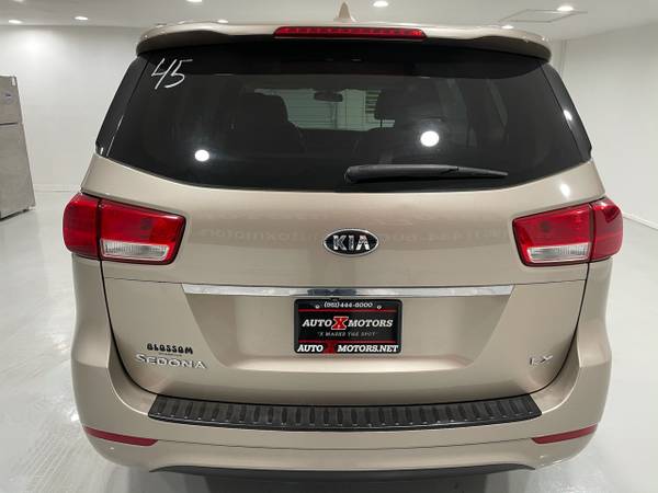 2015 Kia Sedona 4dr Wgn LX - - by dealer - vehicle for sale in Norco, CA – photo 3