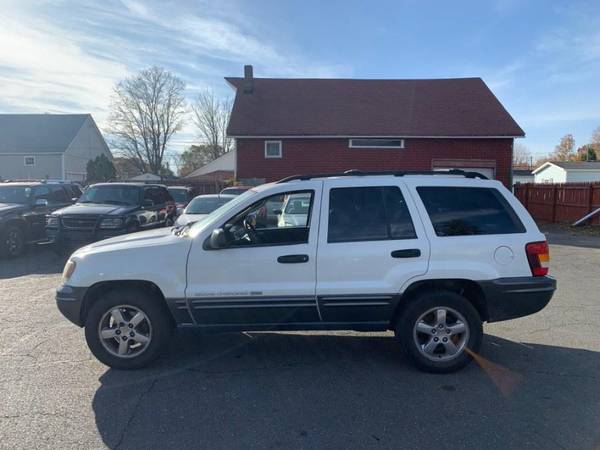 2004 Jeep Grand Cherokee 4dr Laredo 4WD - cars & trucks - by dealer... for sale in East Windsor, CT – photo 4