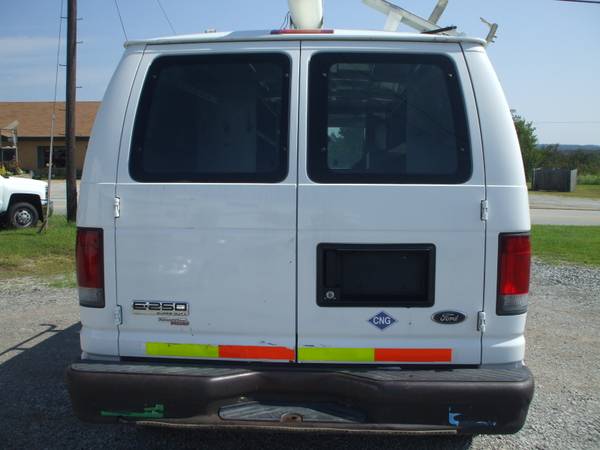 2011 FORD E250 "WORK VAN" (1) OWNER+040k mi+EXTRA NICE & CLEAN**CNG** for sale in Mannford, OK – photo 4
