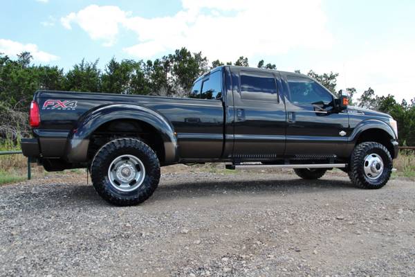 2015 FORD F350 KING RANCH 4X4 - BLK ON BLK - NAV ROOF- NEW 35" TOYO MT for sale in LEANDER, TX – photo 11