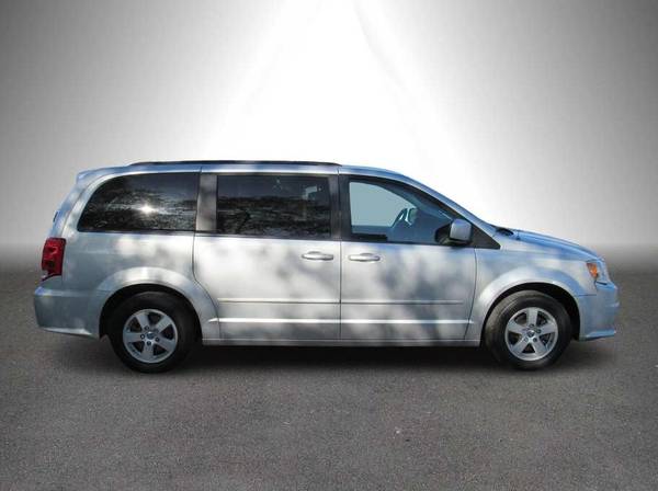 2012 Dodge Grand Caravan Passenger SXT Minivan 4D - APPR - cars & for sale in Carson City, NV – photo 5
