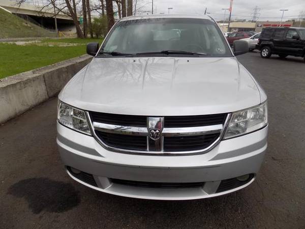 2009 Dodge Journey FWD 4dr SE - - by dealer - vehicle for sale in Norton, OH – photo 3