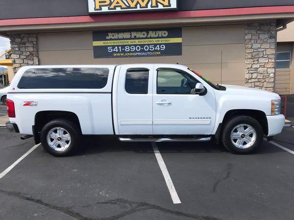 2010 CHEVY SILVERADO 1500 LTZ EXT-CAB 4WD LOADED EXTRA-CLEAN. for sale in Medford, OR – photo 5
