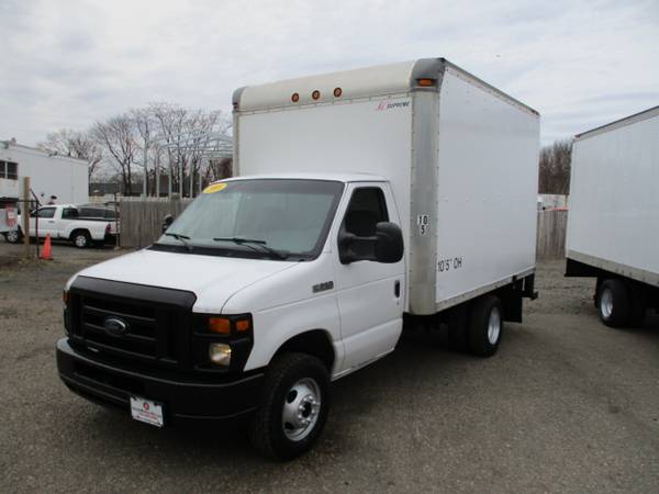 2008 Ford Econoline E-350 BOX TRUCK 12 FOOT W/ SIDE DOOR for sale in south amboy, NJ – photo 4