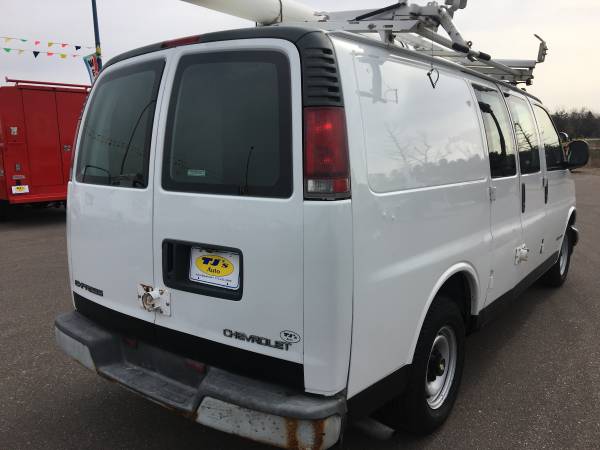 2001 Chevrolet Express G2500 Low Miles - - by dealer for sale in Wisconsin Rapids, WI – photo 8