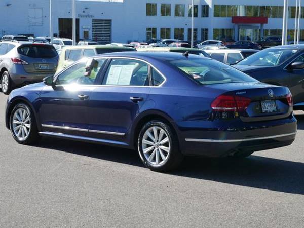 2012 Volkswagen Passat 4dr Sdn 2.5L Auto SEL PZEV for sale in Inver Grove Heights, MN – photo 9