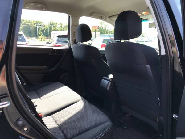 2016 Subaru Forester 2.5i - $690 DOWN - AWD / BLUETOOTH / ONE-OWNER for sale in Dover, DE – photo 14