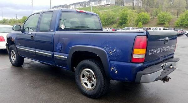 2000 Chevrolet Silverado 1500 Ext Cab 4x4, 4 8L V8, 145k, runs well for sale in Coitsville, OH – photo 2